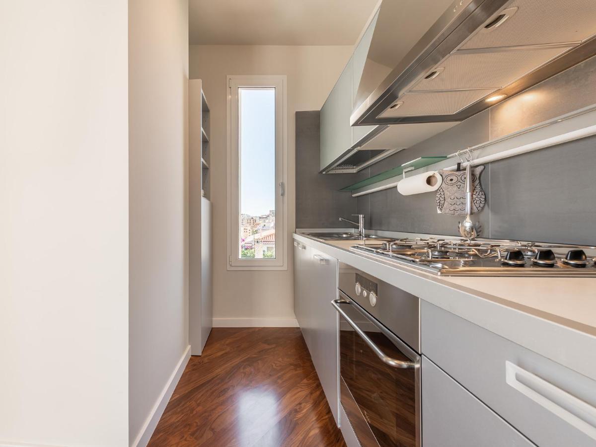 Penthouse Center Apartment Каляри Екстериор снимка